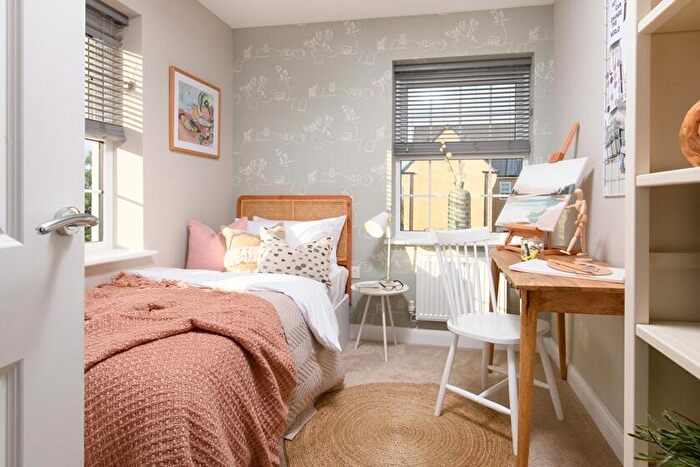4 Bedroom Detached House For Sale In Wallis Gardens, Stanford In The Vale, Oxfordshire, SN7