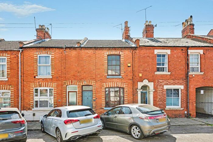 2 Bedroom Terraced House For Sale In Dunster Street, Northampton, NN1