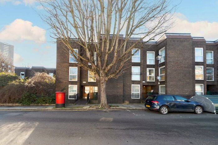1 Bedroom Flat To Rent In Elia Street, London, N1