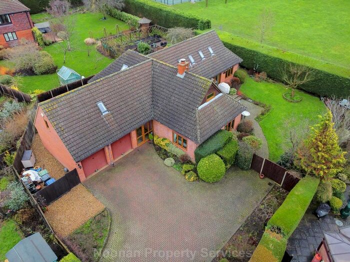 5 Bedroom Detached House For Sale In West Street, Great Gransden, SG19