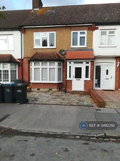 3 Bedroom Terraced House To Rent In Tenterden Road, Croydon, CR0