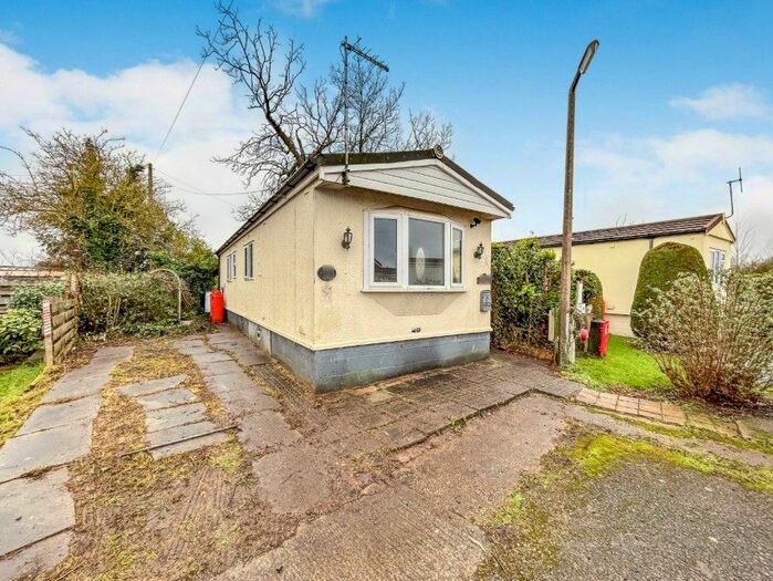 2 Bedroom Park Home For Sale In The Grove, Warboys Road, Old Hurst, Huntingdon, Cambridgeshire, PE28