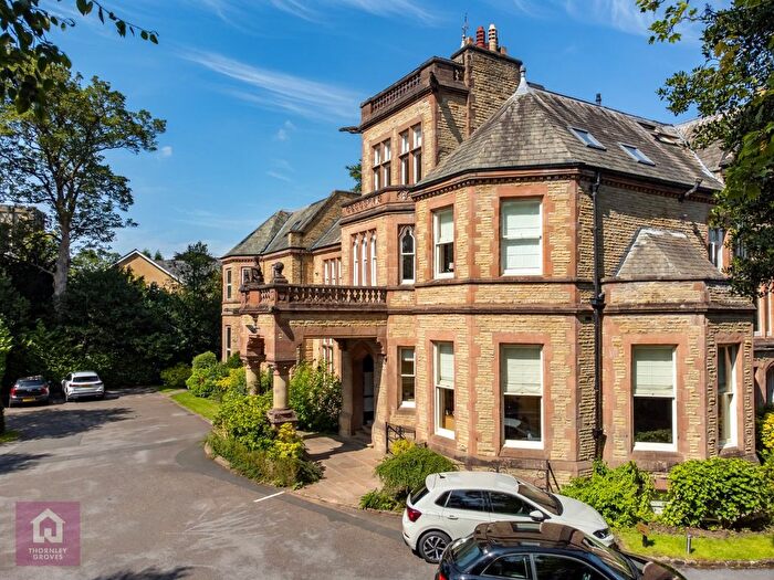 2 Bedroom Flat To Rent In Limehurst, St. Margarets Road, Altrincham, Greater Manchester, WA14