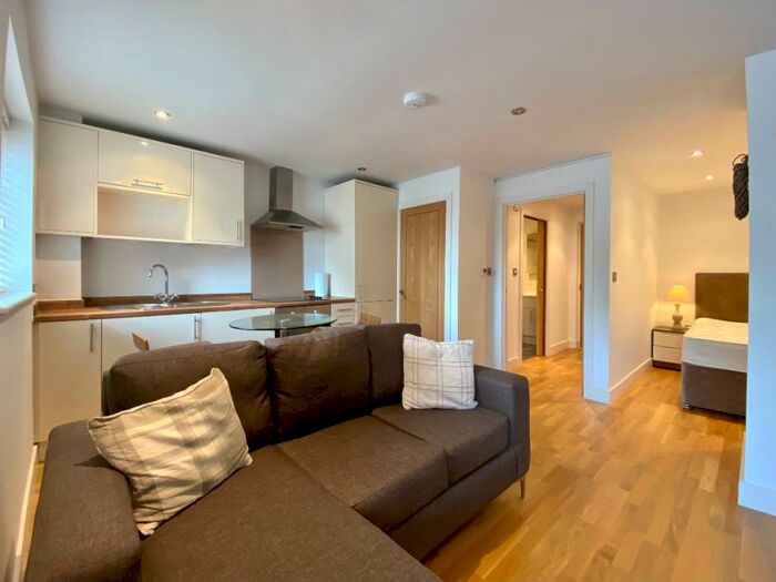 Apartment To Rent In One Fifty, Victoria Road, Swindon, SN1