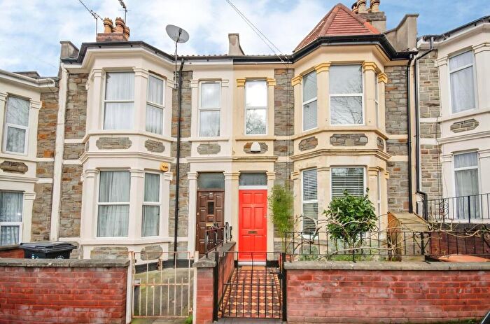 3 Bedroom House For Sale In Chelsea Park, Easton, Bristol, BS5