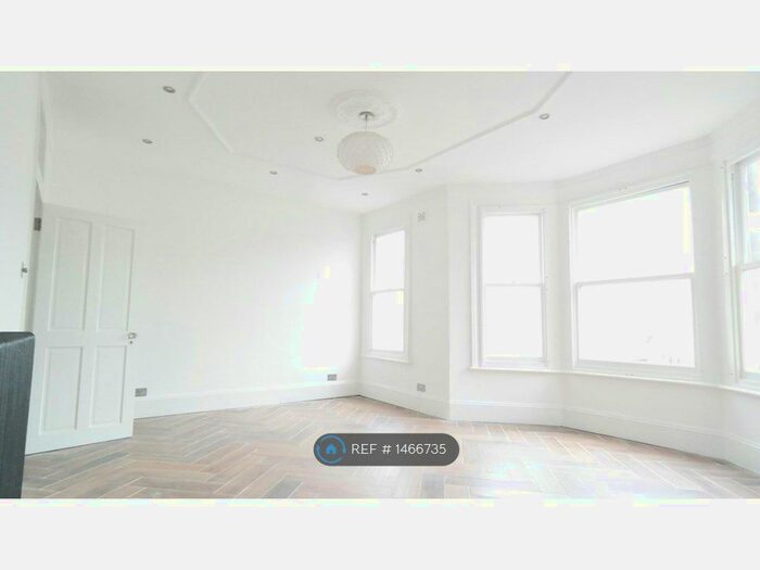 4 Bedroom Flat To Rent In Ridley Road, London, NW10