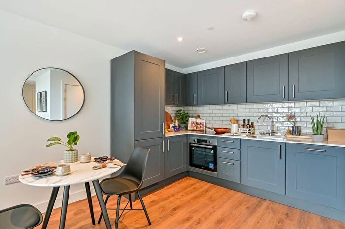 2 Bedroom Flat To Rent In One Maidenhead, Maidenhead, SL6