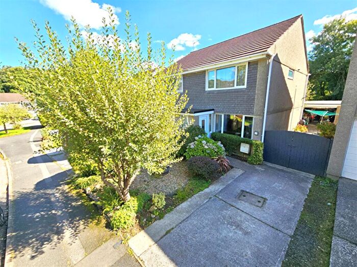 2 Bedroom Semi-Detached House For Sale In Sycamore Avenue, Tavistock, PL19