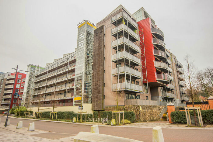 2 Bedroom Apartment To Rent In Ashman Bank, Geoffrey Watling Way, Norwich, NR1