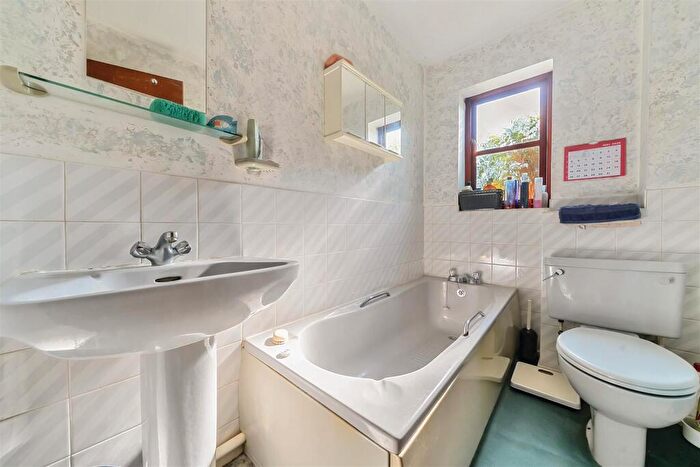 2 Bedroom End Of Terrace House For Sale In Badgers Way, Sturminster Newton, DT10