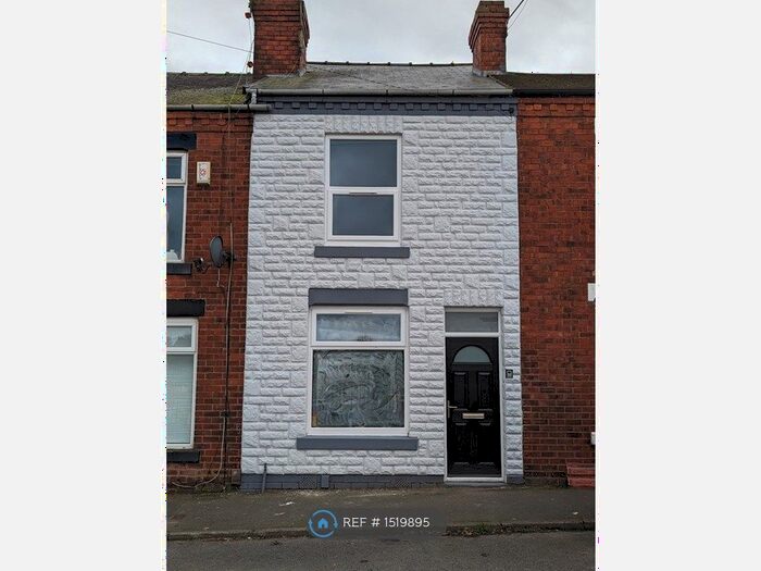 2 Bedroom Terraced House To Rent In Broomhill Lane, Mansfield, NG19