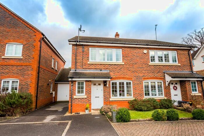 3 Bedroom Semi-Detached House To Rent In Fircroft Road, Englefield Green, Egham, TW20