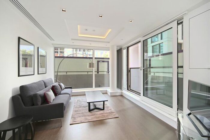 1 Bedroom Flat For Sale In Radnor Terrace, London, W14