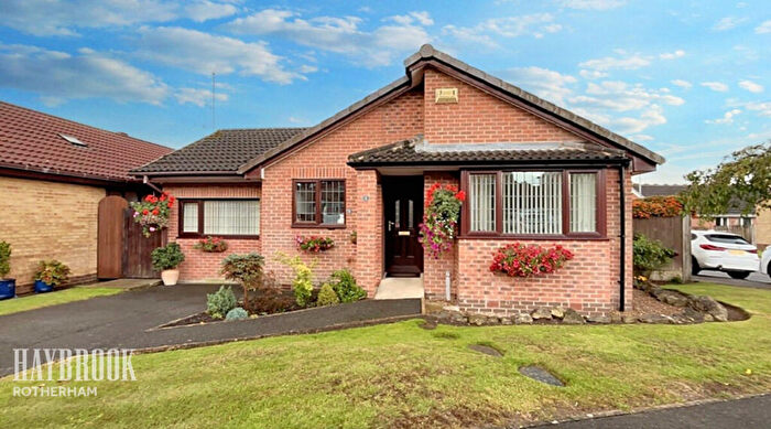 3 Bedroom Detached Bungalow For Sale In Howson Close, Ravenfield, S65