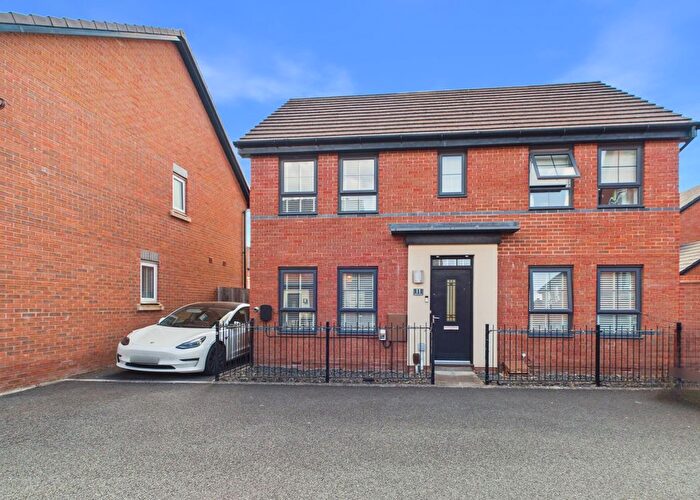 4 Bedroom Detached House For Sale In Daker Row, Lawley Village, Telford, Shropshire, TF4