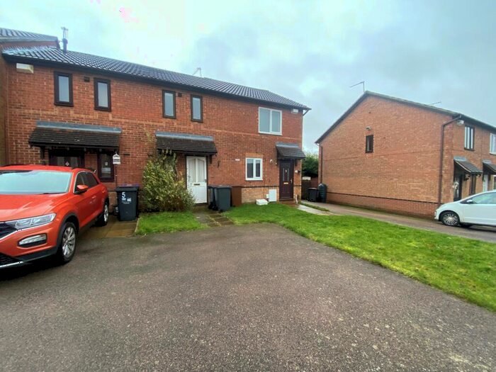 1 Bedroom House To Rent In Stagshaw Close, Northampton, NN4