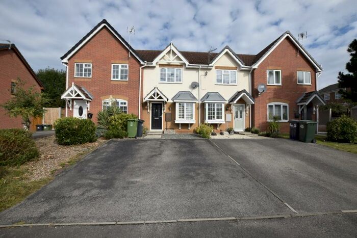 2 Bedroom Semi-Detached House To Rent In Kingswood Avenue, Belper, Derbyshire, DE56