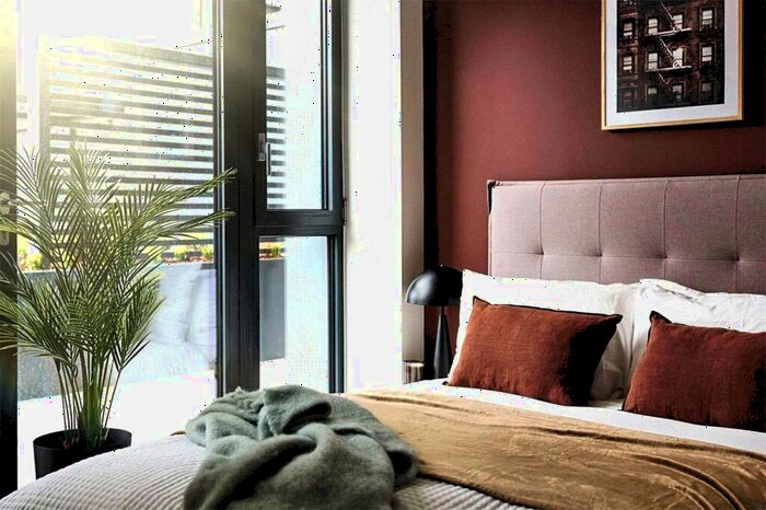 2 Bedroom Apartment To Rent In Uncle Leeds, Whitehall, Leeds, LS12