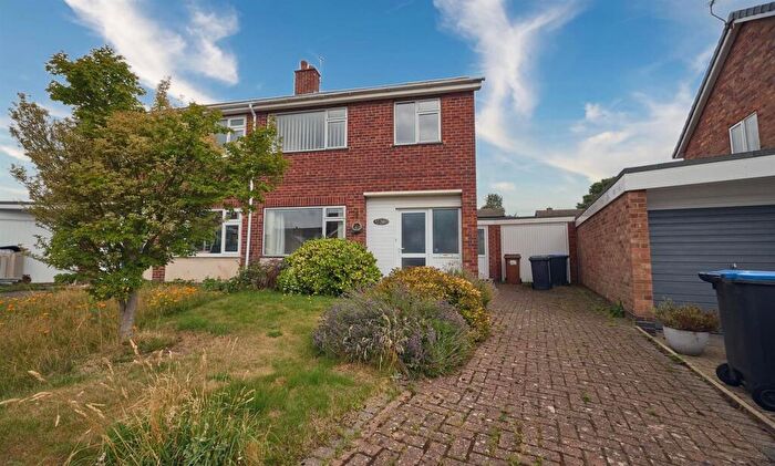 3 Bedroom Semi-Detached House For Sale In Prospect Way, Earl Shilton, LE9