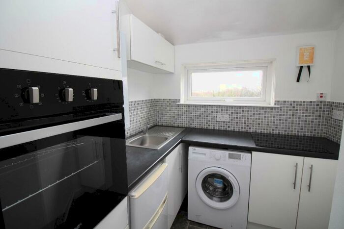 1 Bedroom Flat To Rent In Stewart Road, Falkirk, FK2