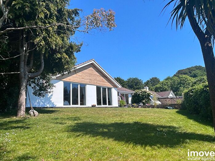5 Bedroom Detached Bungalow For Sale In Seymour Drive, Torquay, TQ2