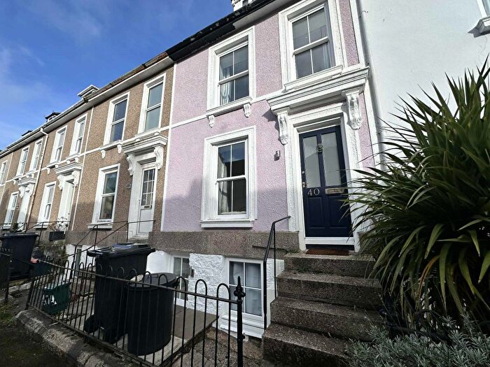 1 Bedroom Property To Rent In Medrose Terrace, Penzance, TR18
