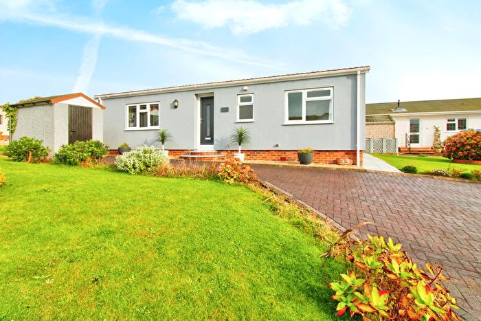2 Bedroom Mobile/park Home For Sale In Nethertown, Egremont, CA22