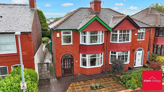 3 Bedroom Semi-Detached House For Sale In Moss Side Road, Cadishead, M44