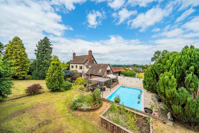4 Bedroom Detached House For Sale In Bush Bank, Herefordshire, HR4