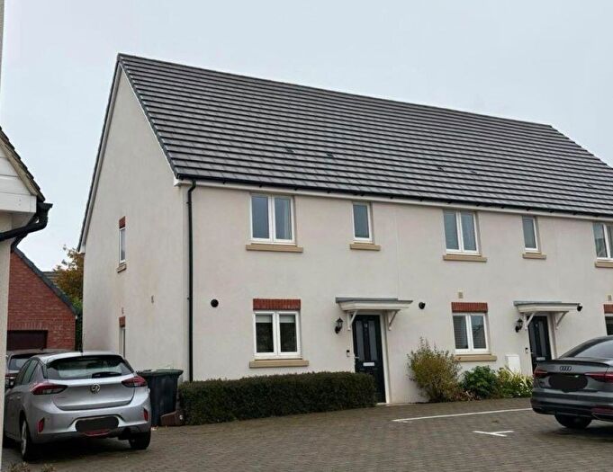 3 Bedroom End Of Terrace House For Sale In Elder Way, Ampthill, Bedford, MK45