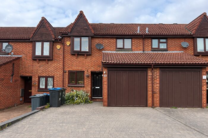 3 Bedroom Terraced House To Rent In Primrose Lane, Shirley, CR0