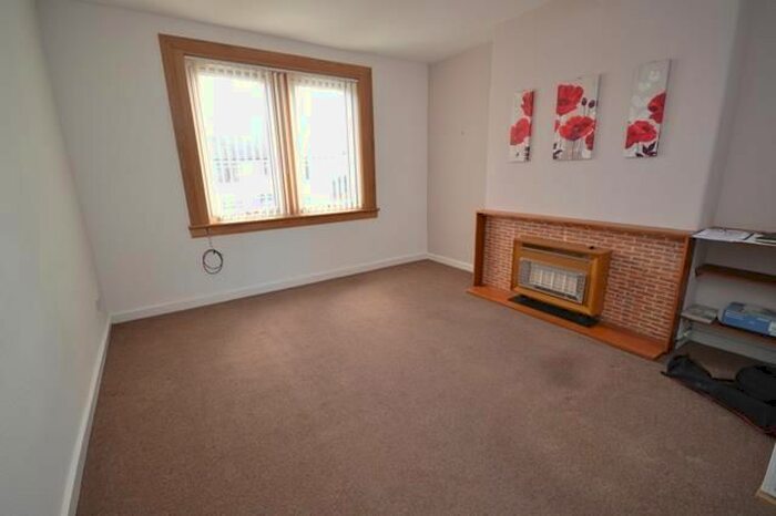 2 Bedroom Flat To Rent In Stenhouse Street East, Edinburgh, EH11