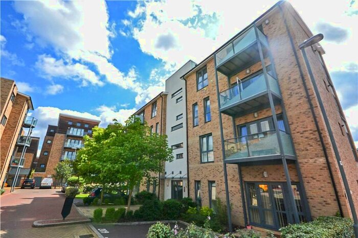 1 Bedroom Apartment To Rent In Scholars Walk, Cambridge, CB4