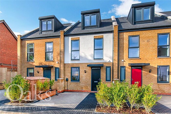 4 Bedroom Terraced House For Sale In Byards Croft, Streatham Vale, SW16