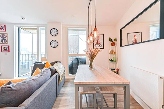 2 Bedroom Flat For Sale In Emperor Apartments, Camberwell, London, SE5