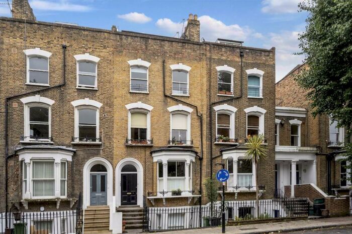 2 Bedroom Flat To Rent In Beresford Road, Islington, N5