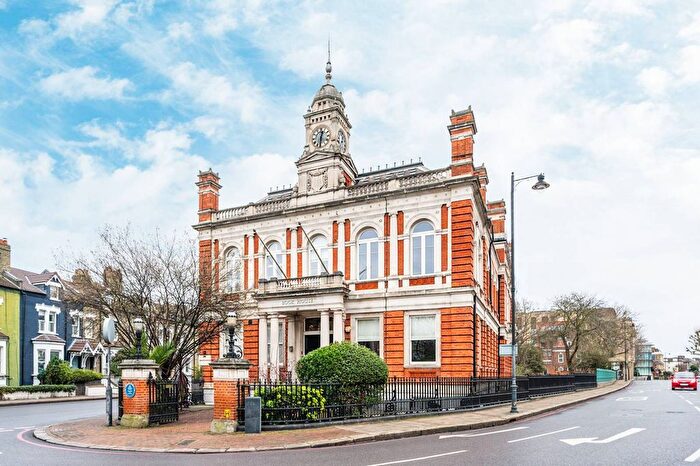 1 Bedroom Flat For Sale In East Hill, Wandsworth, London, SW18