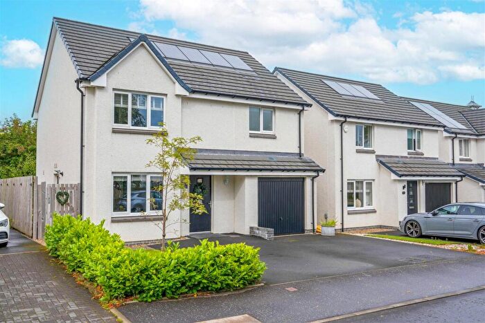 4 Bedroom Detached House For Sale In Lotus Crescent, Cleland, ML1