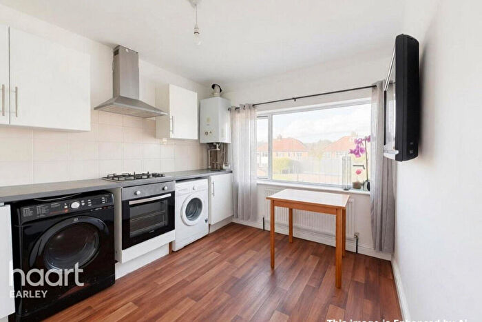 2 Bedroom Apartment To Rent In Nelson Road, Reading, RG4