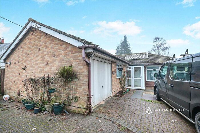 3 Bedroom Bungalow To Rent In White Hill, Chesham, Buckinghamshire, HP5