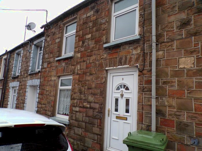 3 Bedroom Property To Rent In Windsor Street, Trecynon, Aberdare, CF44