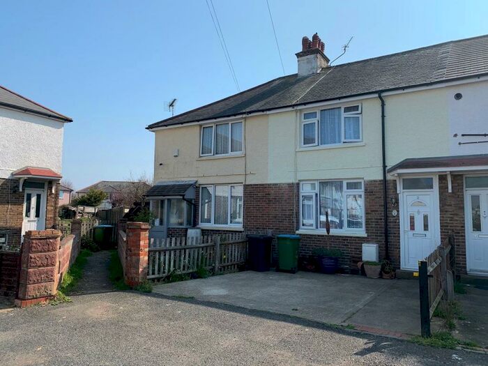 3 Bedroom House To Rent In Westloats Gardens, Bognor Regis, PO21