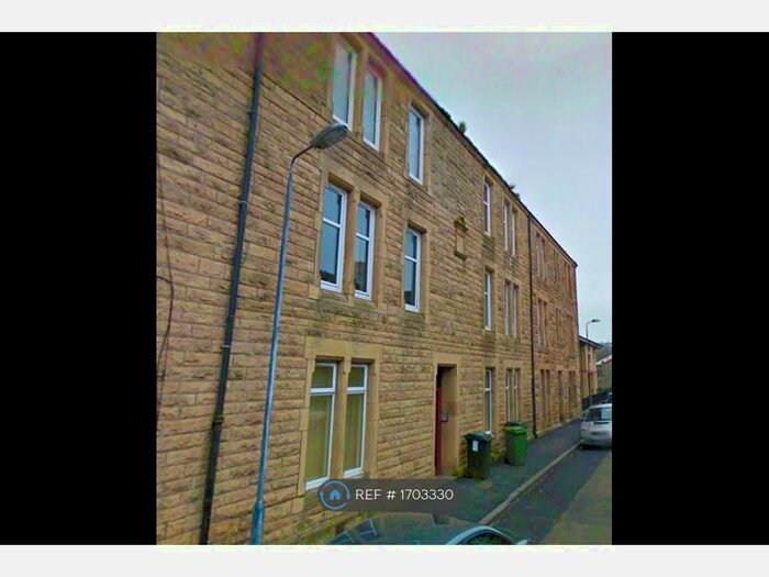 2 Bedroom Flat To Rent In The Hedges, Camelon, Falkirk, FK1