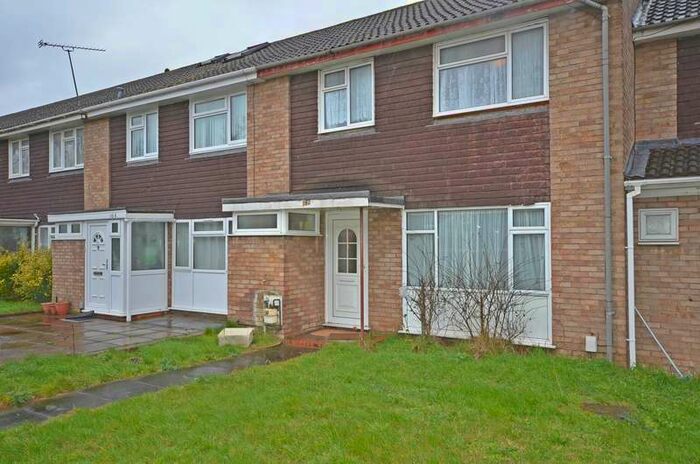 3 Bedroom Terraced House To Rent In Goodman Park, Slough, SL2