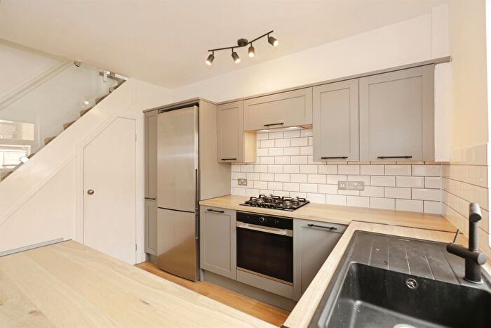 2 Bedroom Terraced House To Rent In Nydd Vale Terrace, Harrogate, HG1