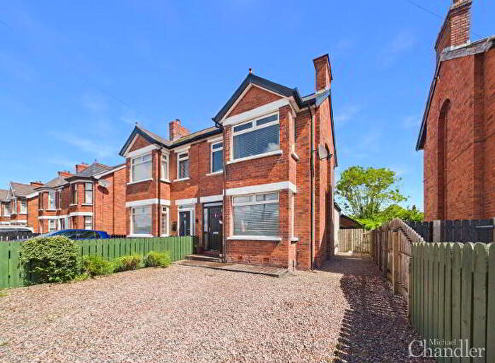 3 Bedroom Semi-Detached House For Sale In Castlereagh Road, Belfast, BT5