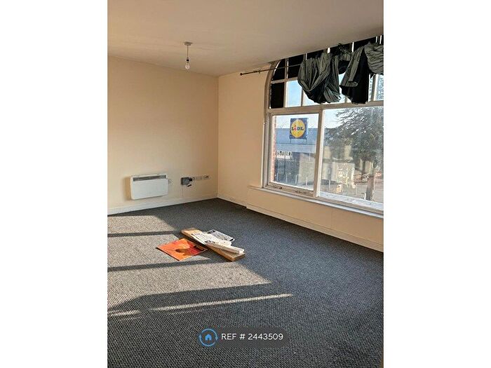 2 Bedroom Flat To Rent In Shirley Road, Southampton, SO15