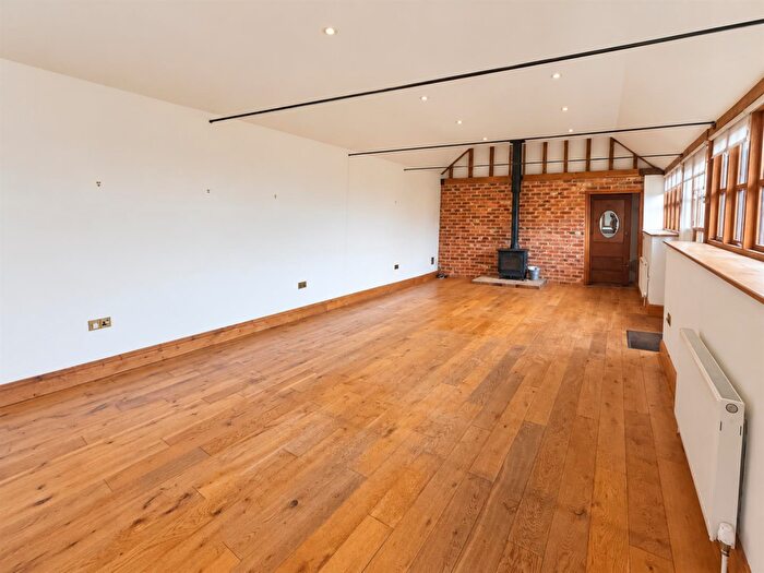 4 Bedroom Barn Conversion To Rent In Braintree Road, Gosfield, Halstead, CO9