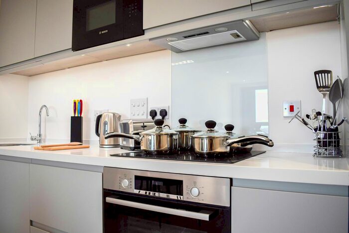 1 Bedroom Flat To Rent In Carlton House, New London Road, Chelmsford, Essex, CM2