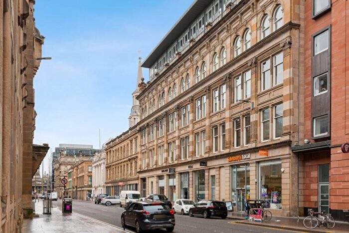 1 Bedroom Flat To Rent In Ingram Street, Flat /, Merchant City, Glasgow, G1